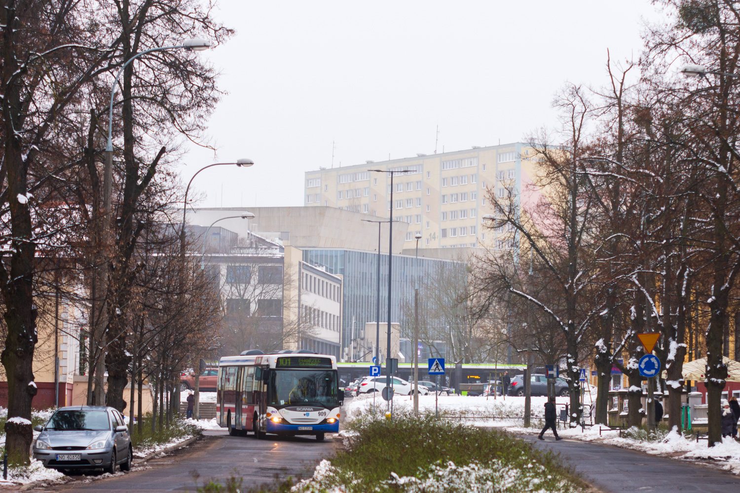 Scania CL94UB 4x2 LB #909