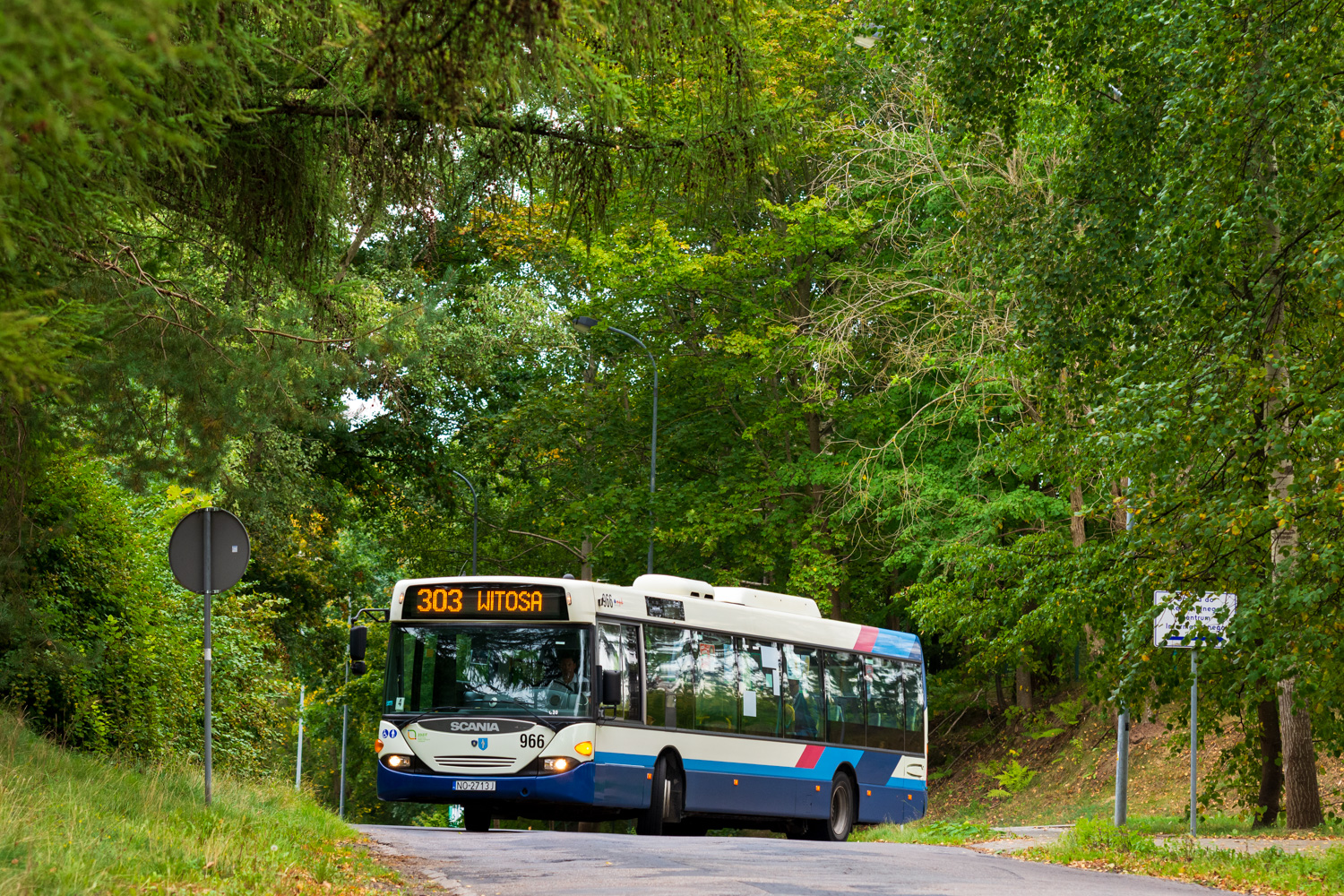 Scania CN94UB #966