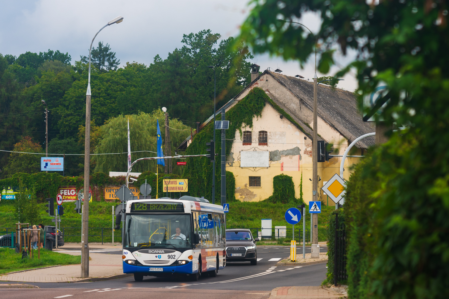 Scania CL94UB 4x2 LB #902