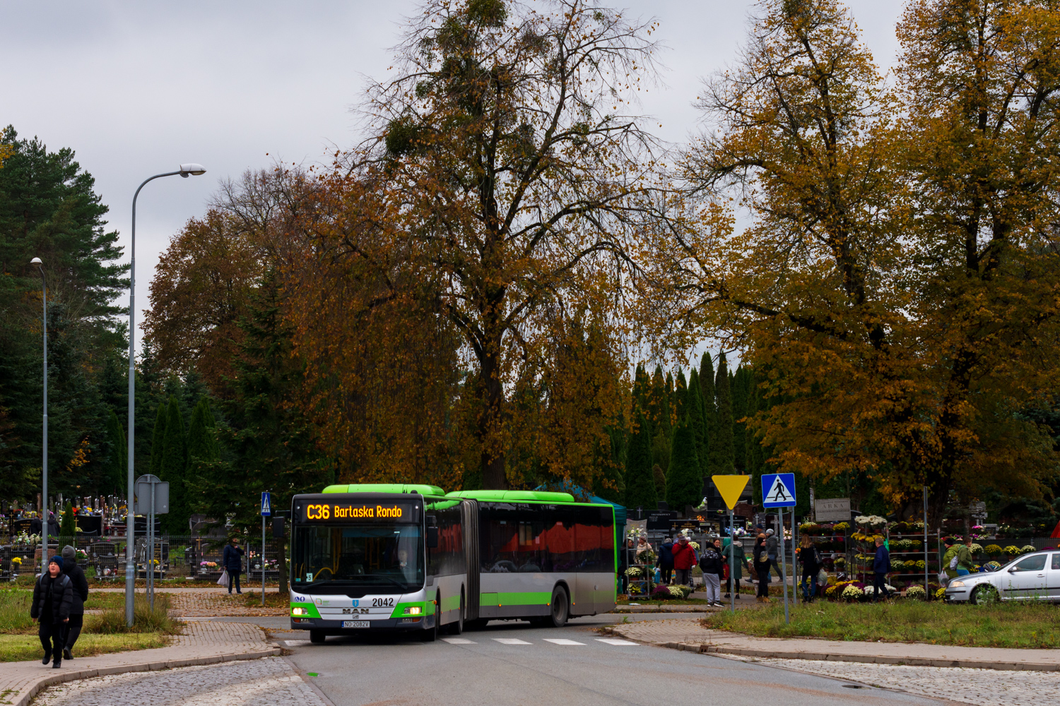 MAN NG323 Lion`s City G #2042
