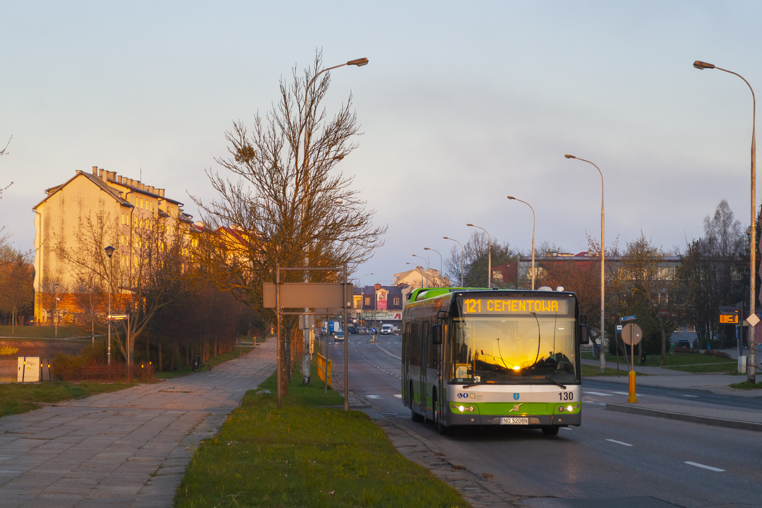 Volvo 7700 #130