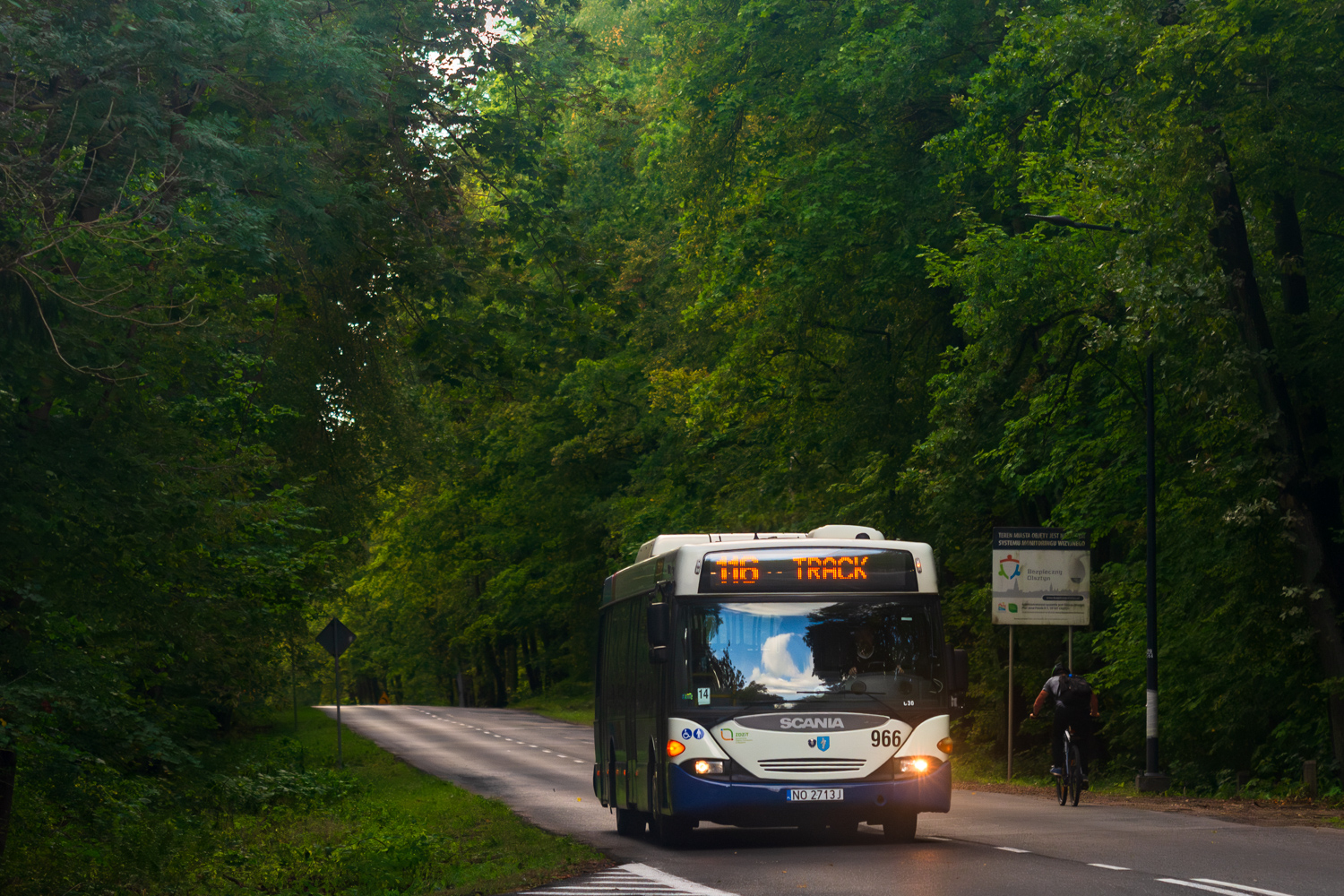 Scania CN94UB #966