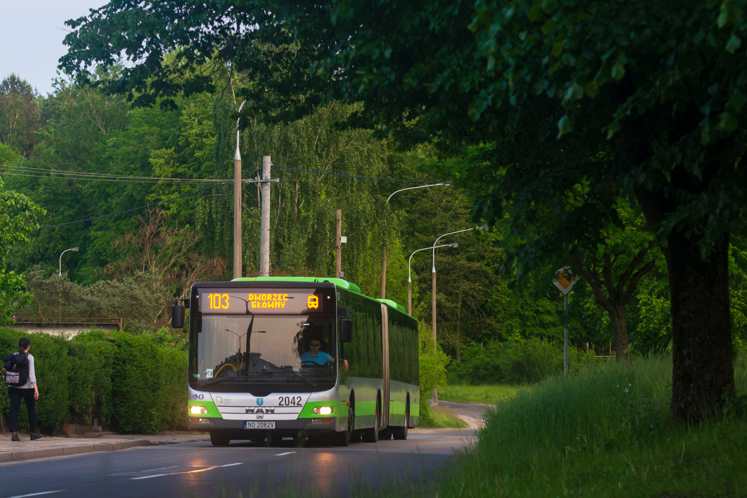 MAN NG323 Lion`s City G #2042
