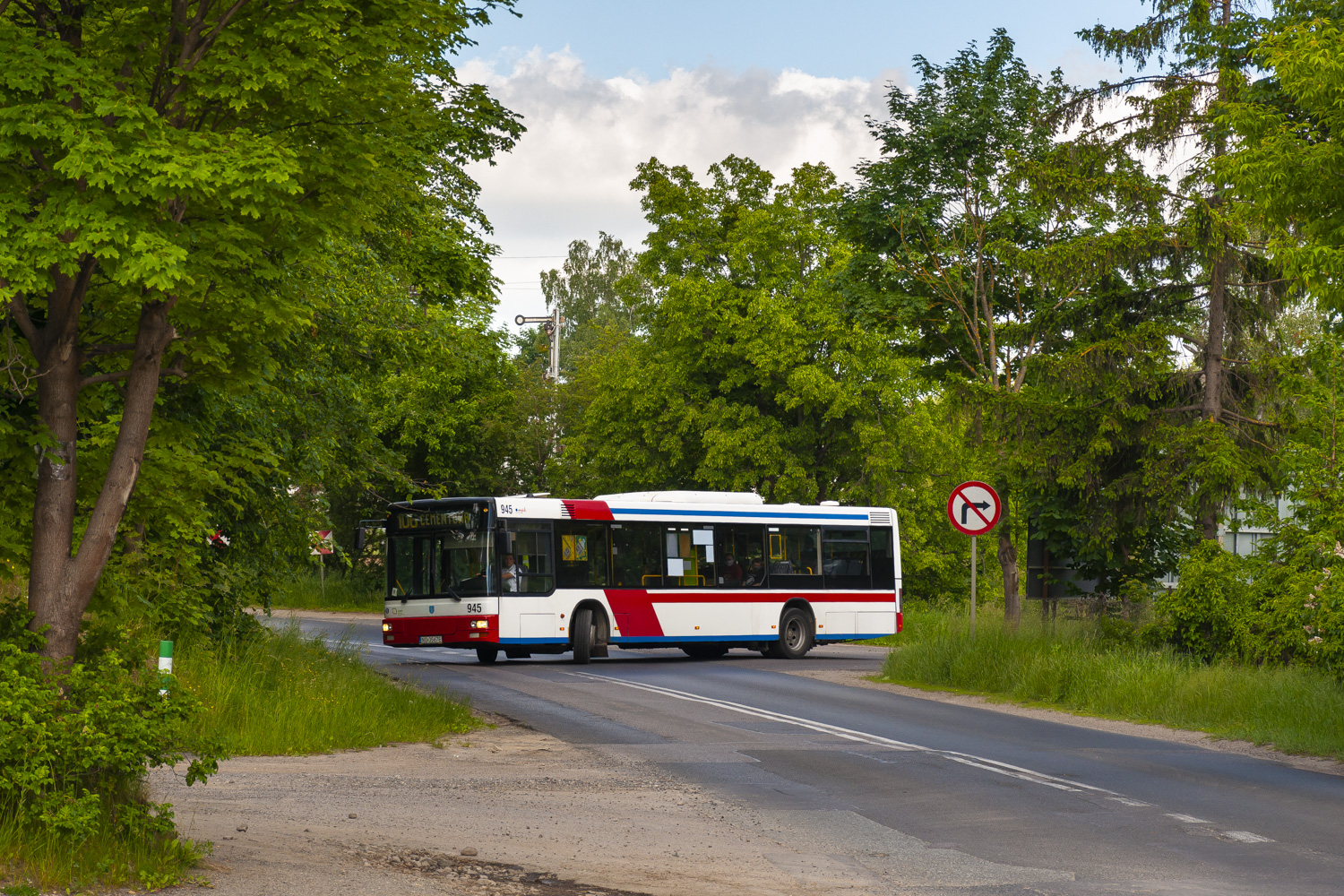 MAN NL263 #945