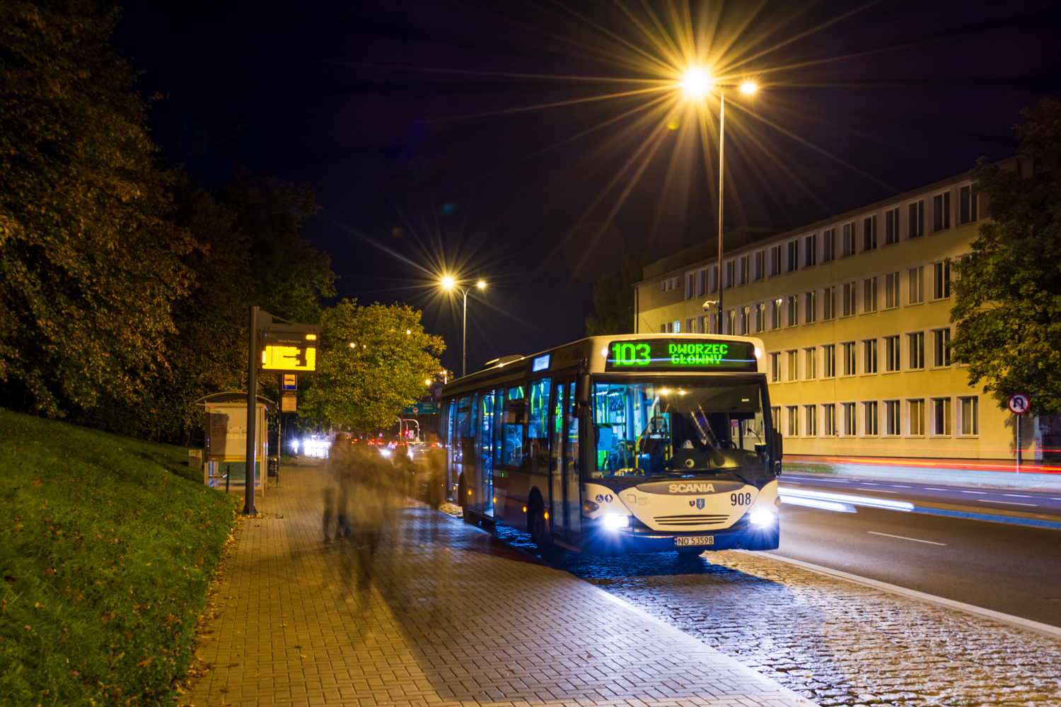 Scania CL94UB 4x2 LB #908